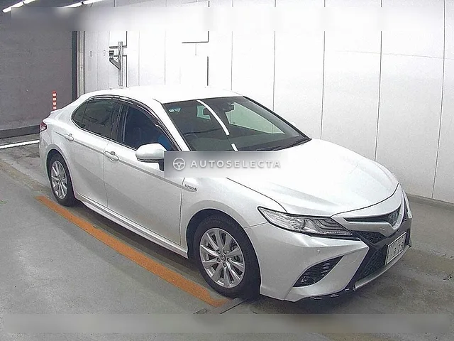 Toyota Camry 2019, auction grade 4.5