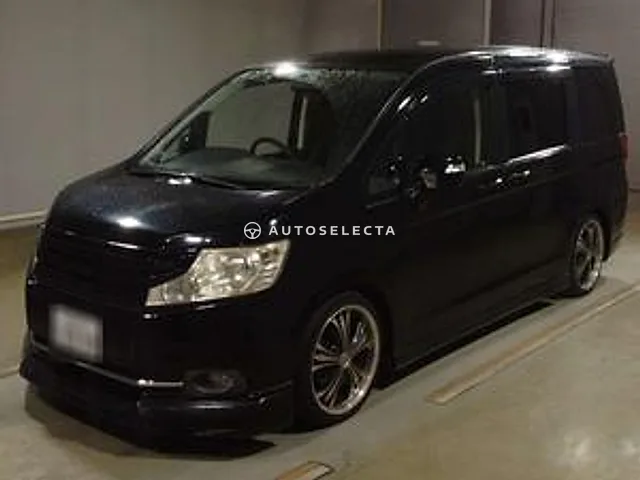 Honda Stepwgn 2013, auction grade 4