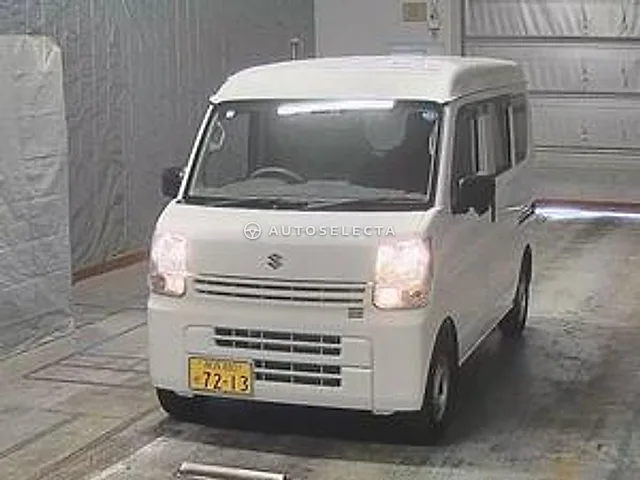 Suzuki Every Van 2024, auction grade 5