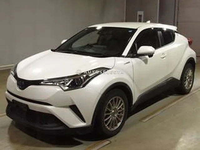 Toyota C-HR 2017, auction grade RA