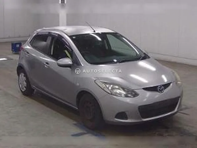 Mazda Demio 2009, auction grade 3