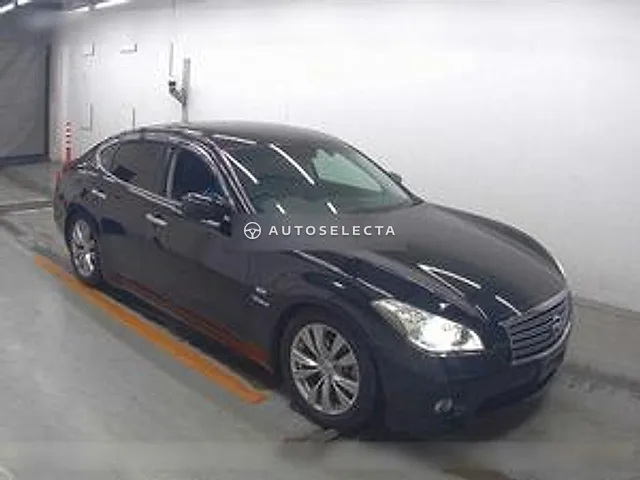 Nissan Fuga Hybrid 2014, auction grade 4