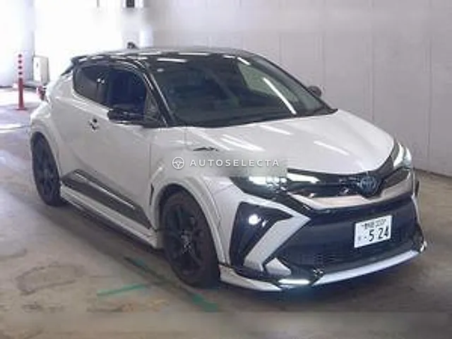 Toyota C-HR 2022, auction grade 4.5