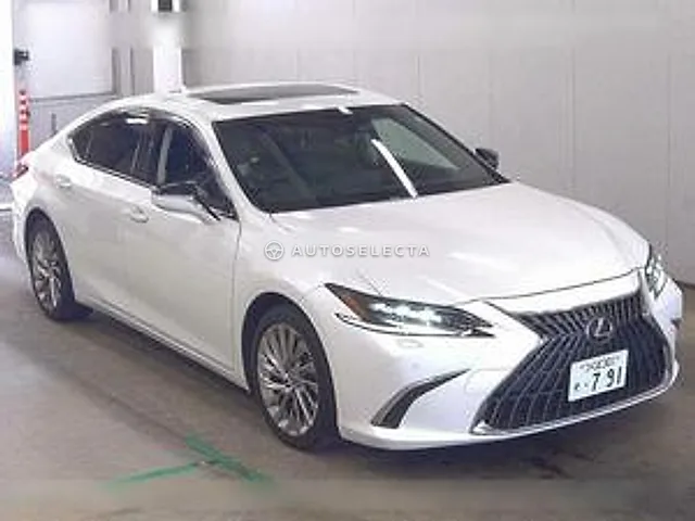 Lexus ES 2023, auction grade 4