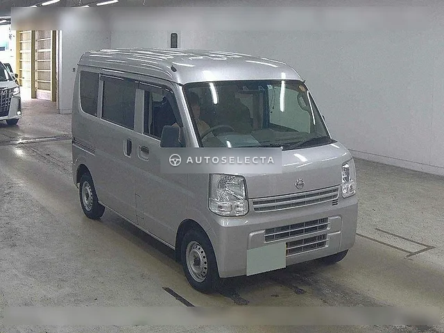 Nissan NV100 Clipper 2019, auction grade R