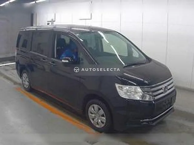 Honda Stepwgn 2014, auction grade 4