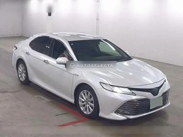 Toyota Camry 2018, auction grade 3.5
