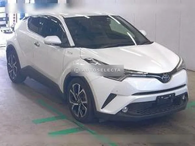 Toyota C-HR 2018, auction grade 4.5