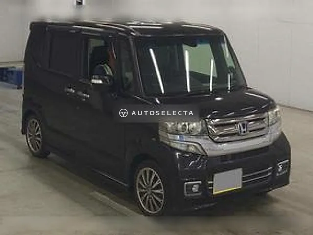 Honda N-BOX Custom 2015, auction grade 4