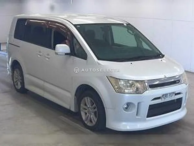 Mitsubishi Delica D:5 2007, auction grade 4