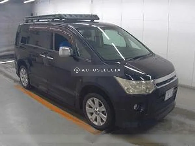 Mitsubishi Delica D:5 2010, auction grade 4