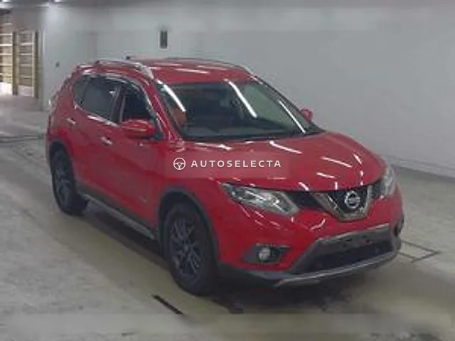 Nissan X-Trail 2017, auction grade 4