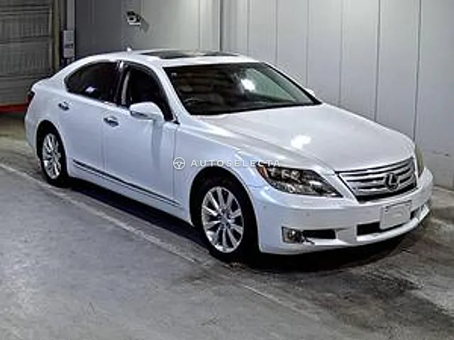 Lexus LS 2009, auction grade 4