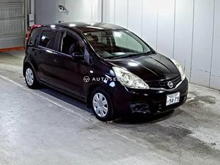 Nissan Note 2012, photo 1 of 1