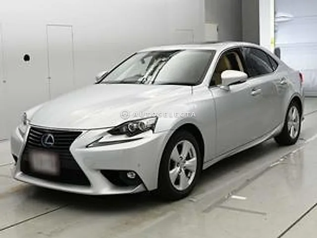 Lexus IS 2015, auction grade 4