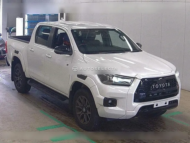 Toyota Hilux GR Sport 2024, auction grade 4.5