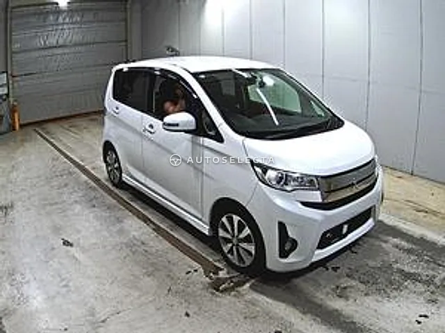 Mitsubishi eK Custom 2014, auction grade 4