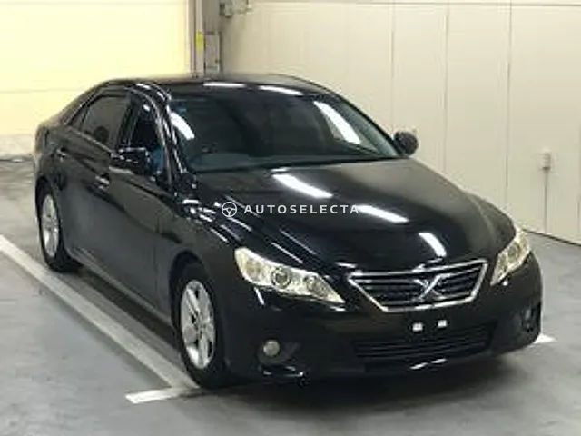 Toyota Mark X 2011, auction grade R