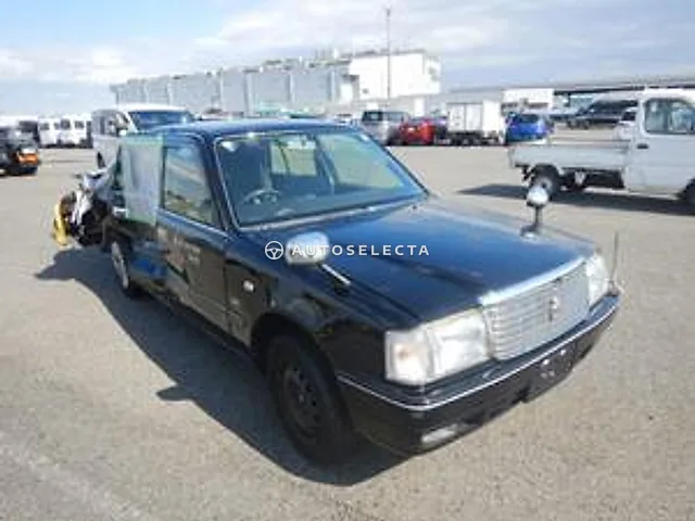 Toyota Crown 2015