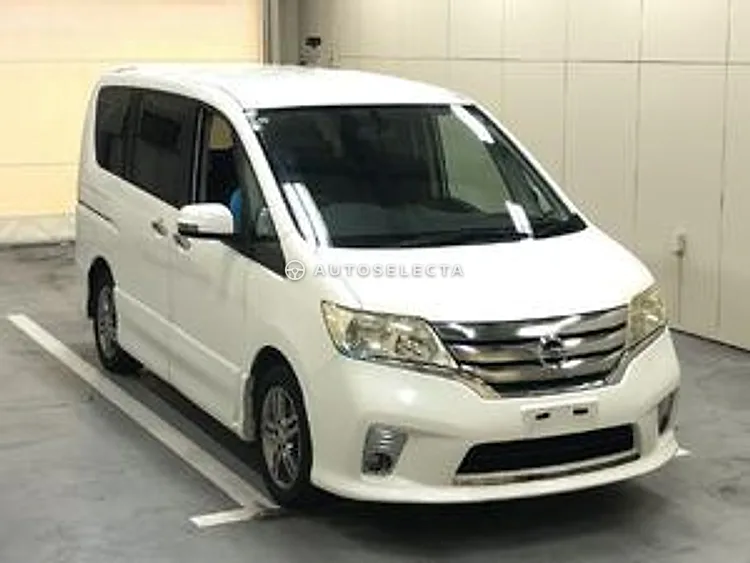 Nissan Serena 2011, photo 1 of 1