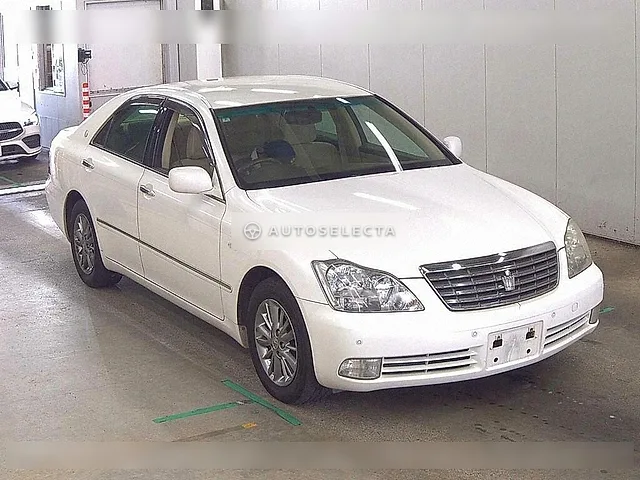 Toyota Crown 2008, auction grade 3.5