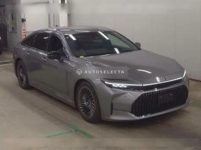 Toyota Crown 2024, auction grade 5