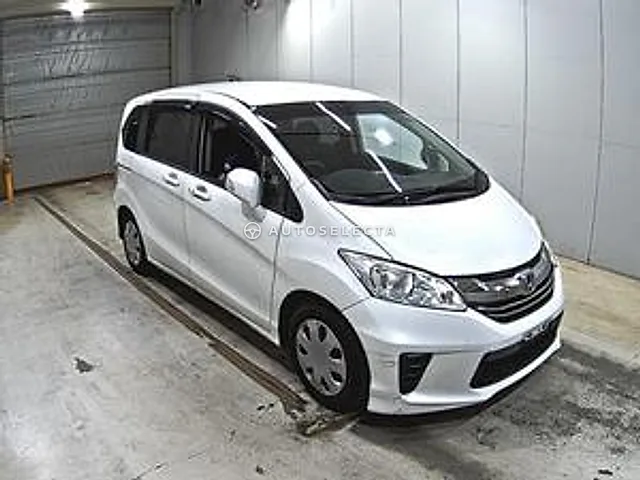 Honda Freed 2014, auction grade 3.5