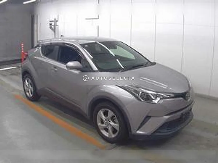 Toyota C-HR 2017, photo 1 of 1