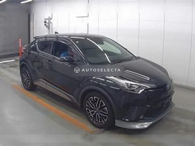 Toyota C-HR 2017, auction grade 3.5