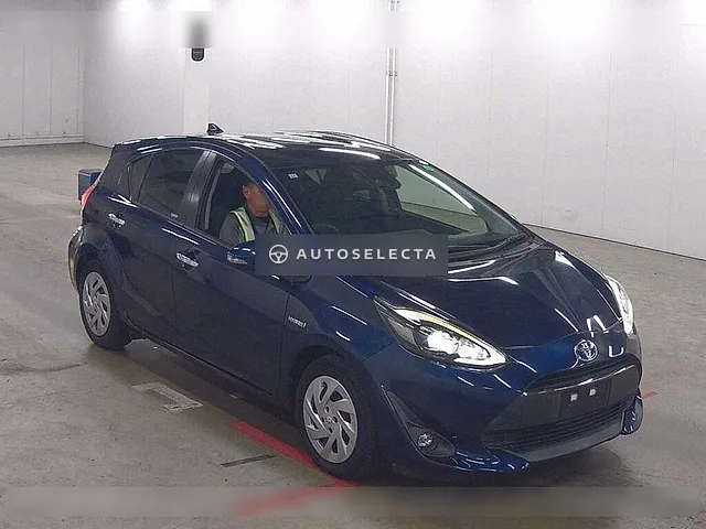 Toyota Aqua 2017, auction grade 4
