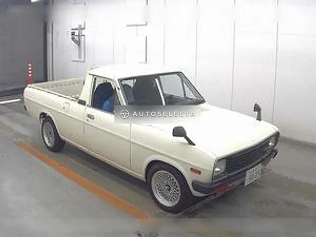 Nissan Sunny Truck 1992, auction grade 3.5