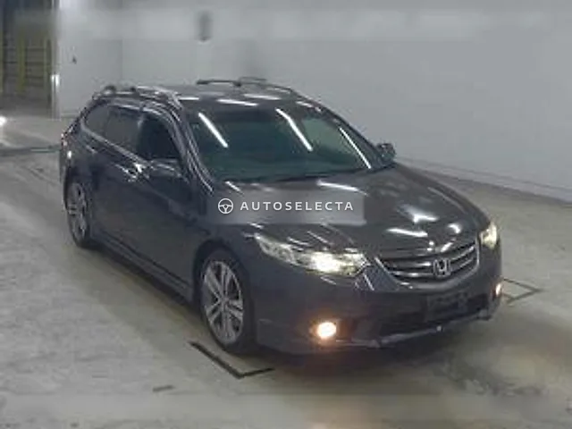 Honda Accord Tourer Type S 2011, auction grade 3.5