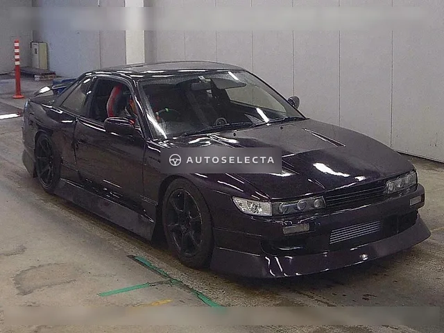 Nissan Silvia 1993, auction grade R