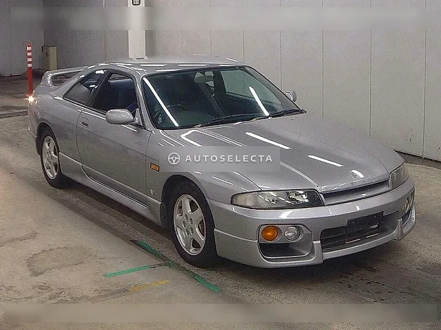 Nissan Skyline 1996, auction grade 3.5