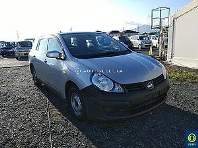 Nissan AD Van 2015, auction grade R