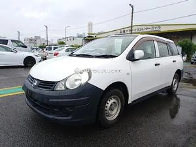 Nissan AD 2013