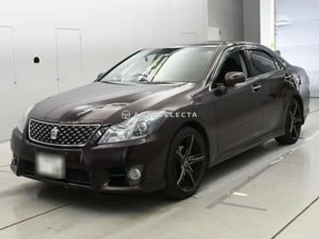 Toyota Crown 2010, auction grade 4