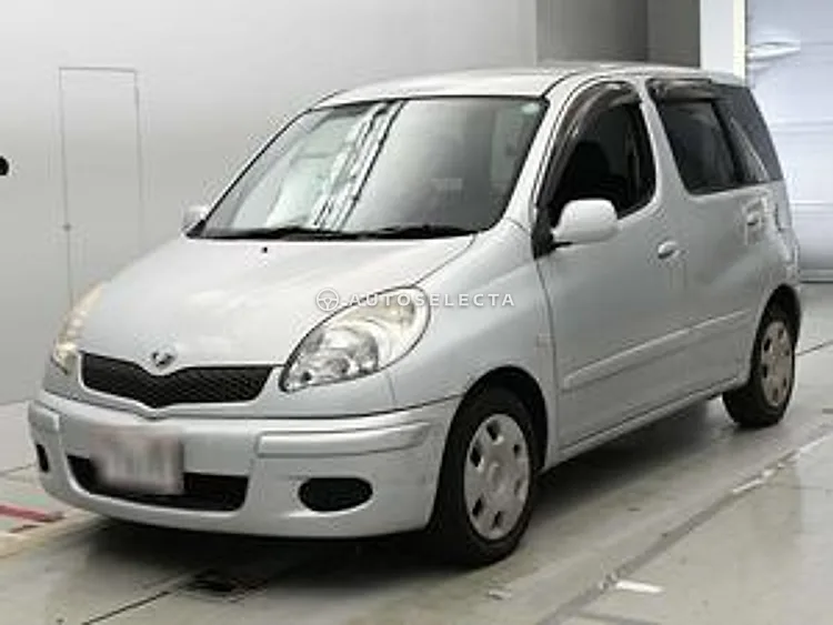 Toyota Funcargo 2003, photo 1 of 1