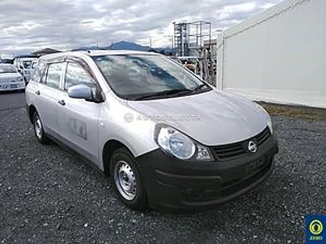 Nissan AD Van 2016, auction grade 3