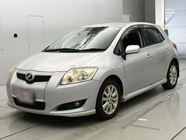 Toyota Auris 2007, auction grade 3