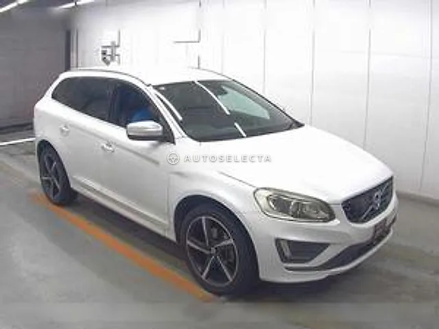 Volvo XC60 2015, auction grade 4