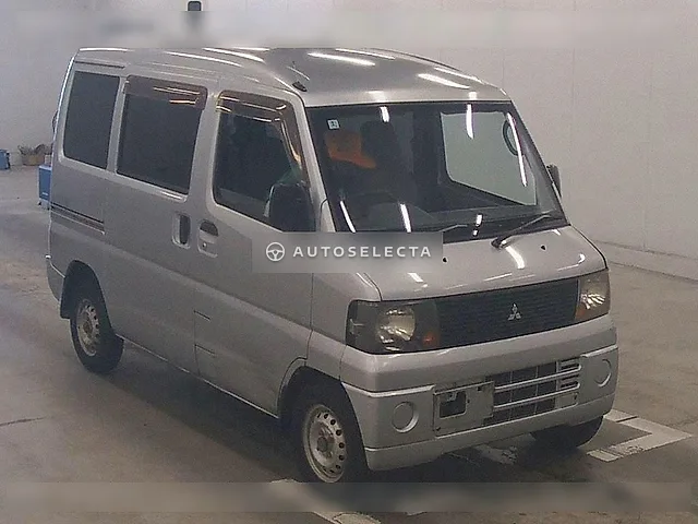 Mitsubishi Minicab Van 2007