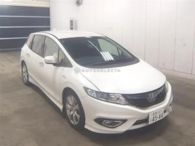 Honda Jade 2015, auction grade 4