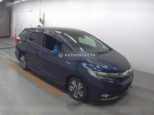 Honda Shuttle 2016, auction grade 4
