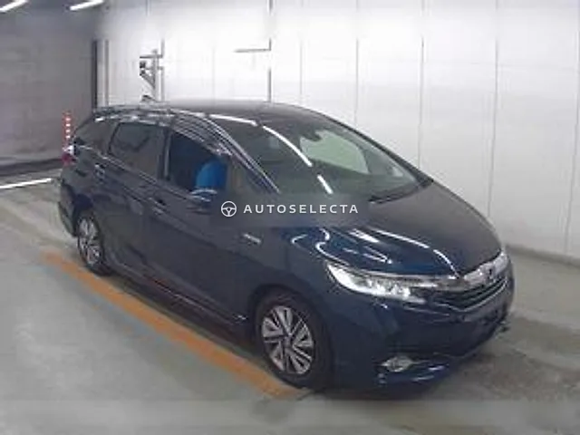 Honda Shuttle 2017, auction grade 4