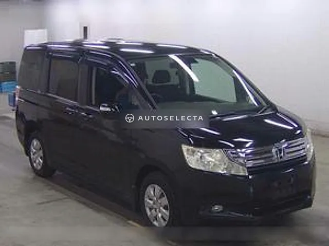 Honda Stepwgn 2011, auction grade 3.5
