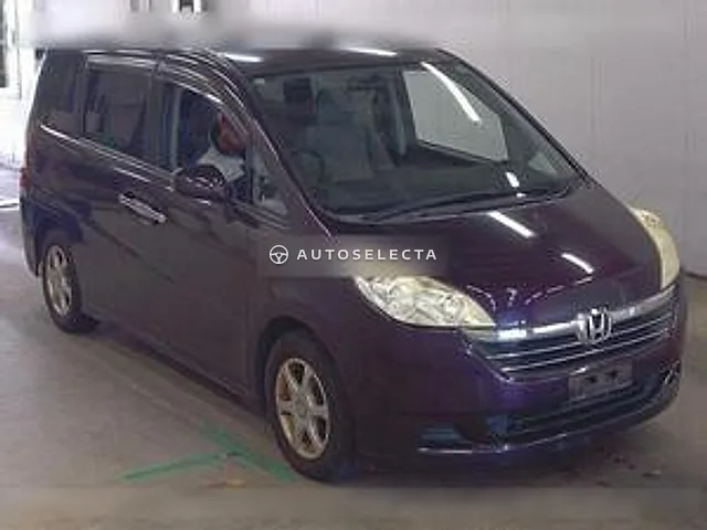 Honda Stepwgn 2005, auction grade 3.5