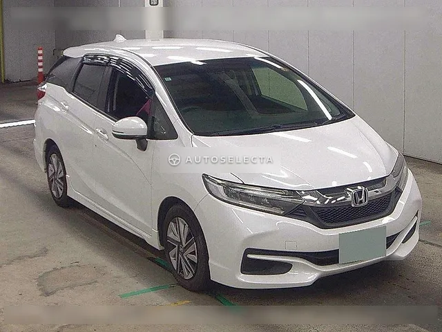 Honda Shuttle 2016, auction grade 4.5
