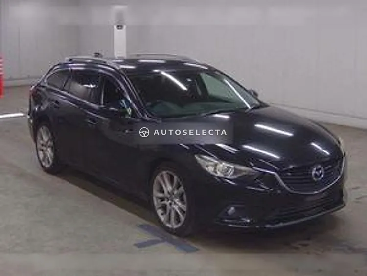 Mazda Atenza Wagon 2013, photo 1 of 1