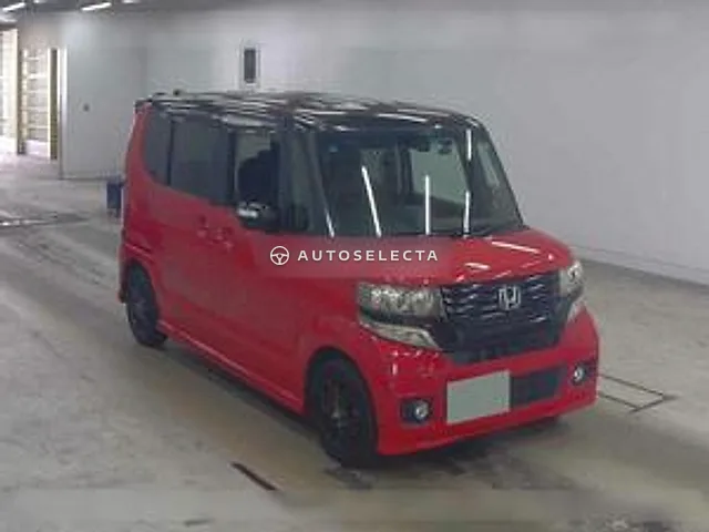 Honda N-BOX Custom 2014, auction grade 3.5